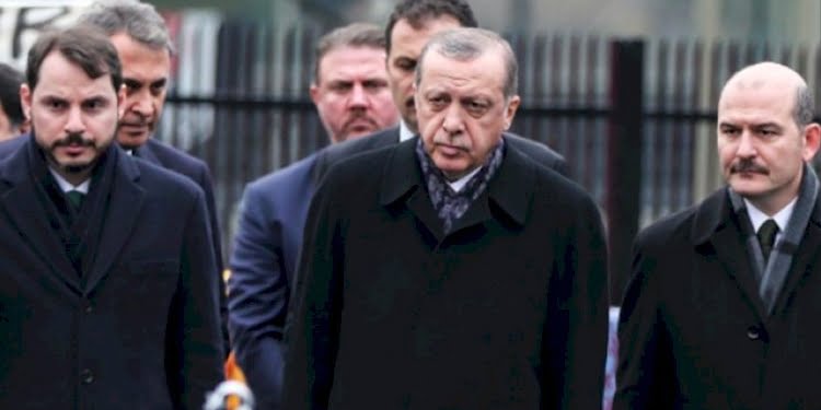 Berat Albayrak övgüleri Süleyman Soylu’ya mesaj mı?