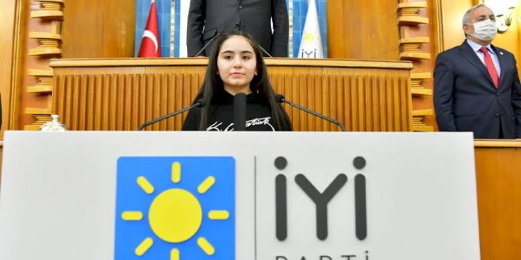 Grup toplantısını Andımız’la açtılar