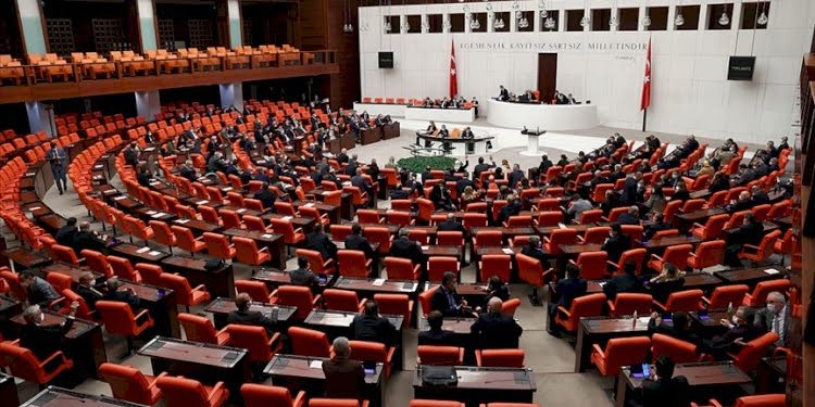 ‘O toplantı hukuksuzdur’