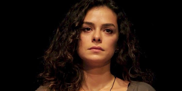 Oyuncu Özge Özpirinçci’den ‘polis baskını’ açıklaması