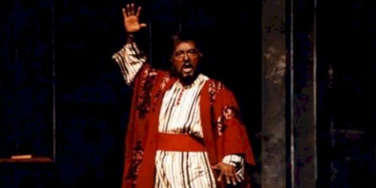 Opera sanatçısı Erol Uras vefat etti