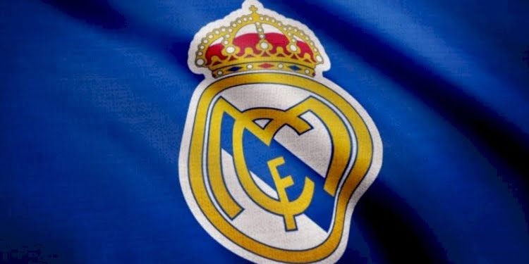 Real Madrid’in takım otobüsü taşlandı