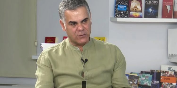 AKP’li yazar Özışık: Partiye ihanet ediyorlar