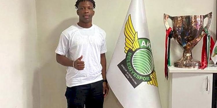 Akhisarspor’un skandal transferinden teknik direktörün haberi yokmuş