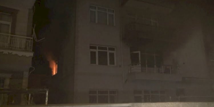 Evli olduğu kadını bıçaklayarak öldürdü! Evini ve otomobilini ateşe verdi