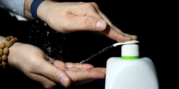 Pekcan’ın şirketi dezenfektanı Bakanlığa 2,5 katına satmış!