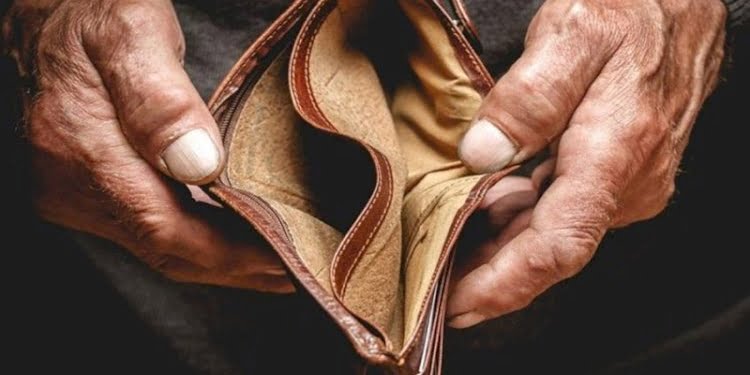 ‘Yoksulluk sınırı 1 ay içerisinde 10 bin TL’ye ulaşacak’