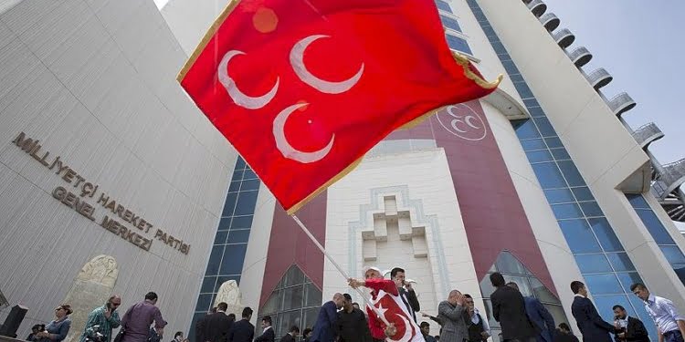 Semih Yalçın’ın hedef gösterdiği muhalif MHP’lilerden karşı bildiri!