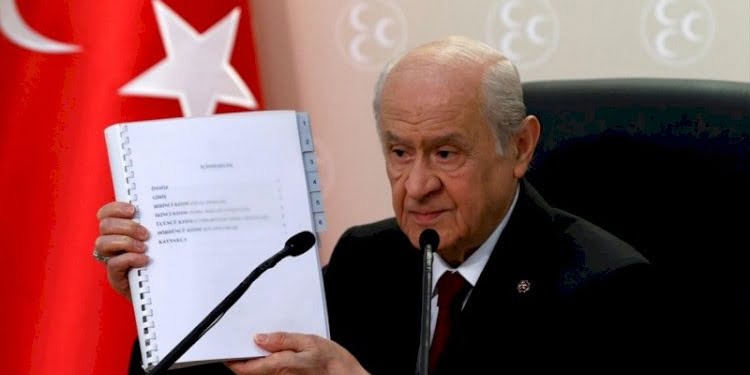 ‘MHP’nin anayasa taslağındaki o maddelere AKP sıcak bakmıyor’