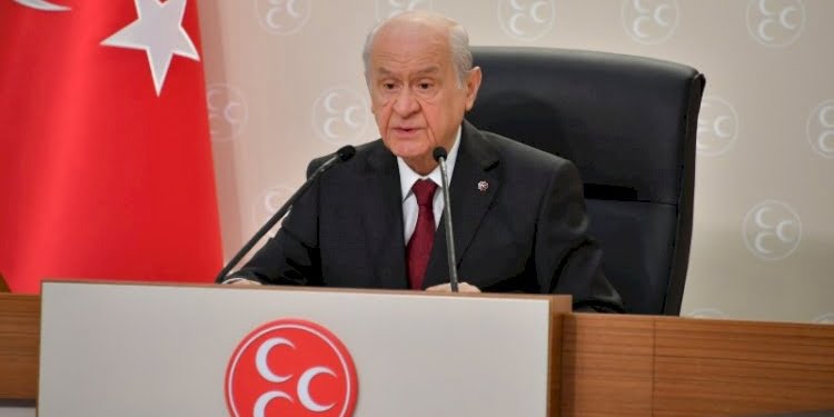 ‘Bahçeli’nin teklifi Cumhurbaşkanı seçim barajını yüzde 40’a düşüyor’
