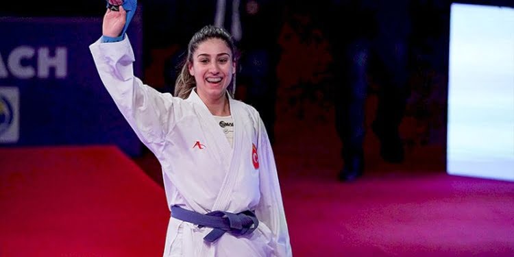 Milli karateciler göğsümüzü kabarttı: 2 altın, 1 bronz madalya