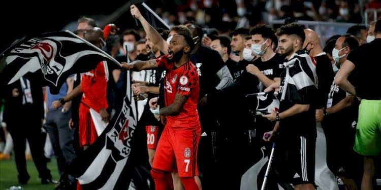 Chelsea kaybetti Beşiktaş sevindi