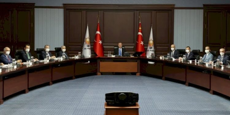 AKP içinde ‘Sedat Peker’ çatlağı… ‘Üçe bölünmüşler’