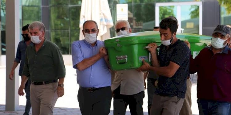 Cenaze öncesi akılalmaz olay: Tabutu açınca şok geçirdiler