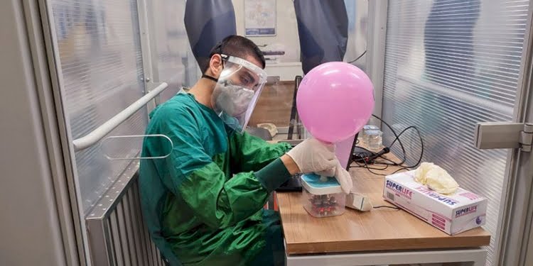 Türk bilim insanlarından yeni buluş… Koronayı saniyeler içerisinde tespit ediyor