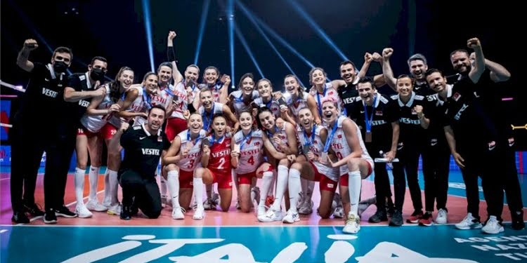 A Milli Kadın Voleybol Takımı, dünya üçüncüsü oldu!