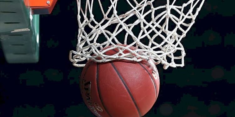 Basketbol Federasyonu’ndan seyirci kararı