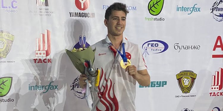 Milli sporcumuz Derin Toparlak’tan Rusya’da tarihi şampiyonluk