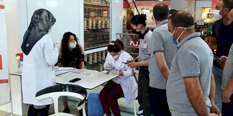 ‘Aşı kısırlık yapıyor’ diyenler için adım attılar