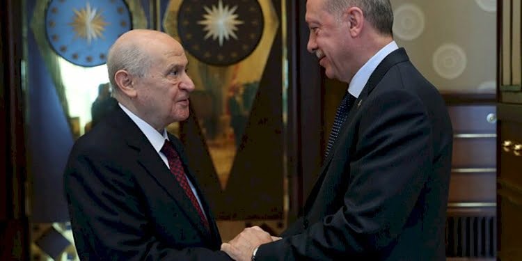 Bahçeli’den Erdoğan’a ‘başkanlık’ tebriği