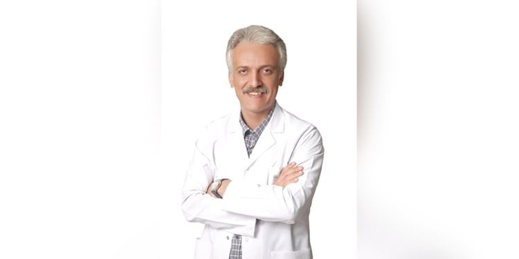 Diyarbakır Eczacı Odası Başkanı’na hemşireden yumruklu saldırı