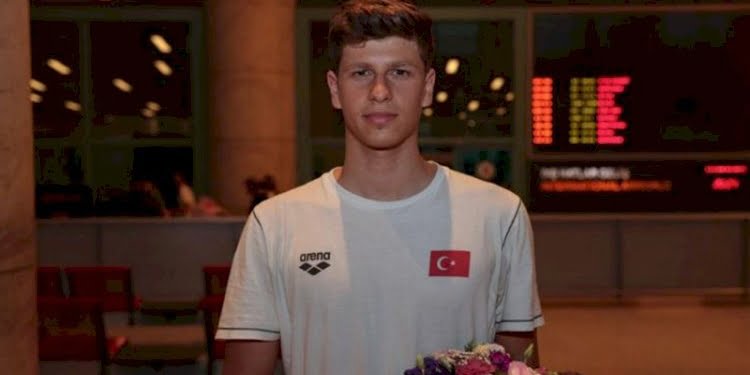 Lise öğrencisine 16 dünya üniversitesinden burs teklifi