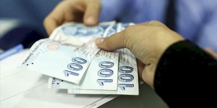 Yoksulluk sınırı 10 bin liraya dayandı!