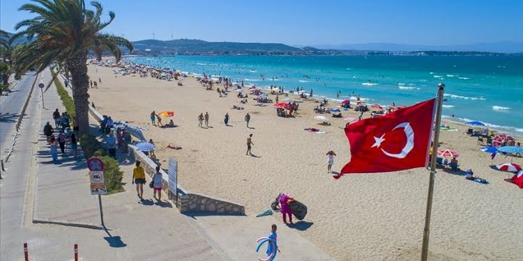 Türkiye’nin turizm geliri ne kadar oldu?
