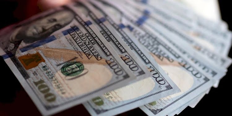 Dolar yeniden 8.40’ın üzerinde