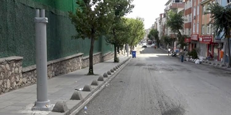 10 aydınlatma direği kaybolunca mahalleli harekete geçti, gerçek sonra ortaya çıktı