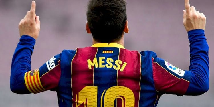 Messi, yeni takımına pazartesi günü resmi imzayı atıyor