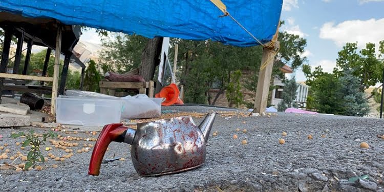 Seyyar satıcı ‘çay soğuk’ diyen müşteriyi öldürdü