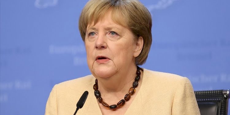 Merkel’den Taliban açıklaması