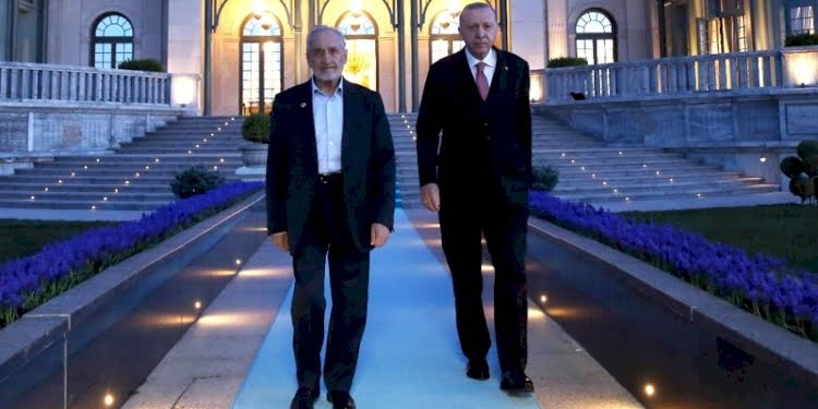 Kendisini lider ilan eden Oğuzhan Asiltürk ittifak şartını açıkladı: Meclis’te…
