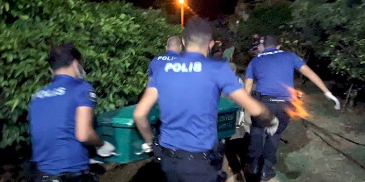 Korkuç olay: Çağırdığı asansör kafasına düştü