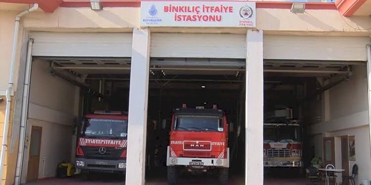 Bu köyde itfaiyeci olmayana kız verilmiyor
