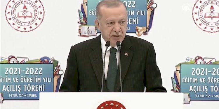 Erdoğan’dan yeni eğitim öğretim yılı açılışında ‘imam hatipli’ mesaj