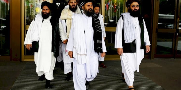 İran Taliban’ı ‘şiddetle’ kınadı