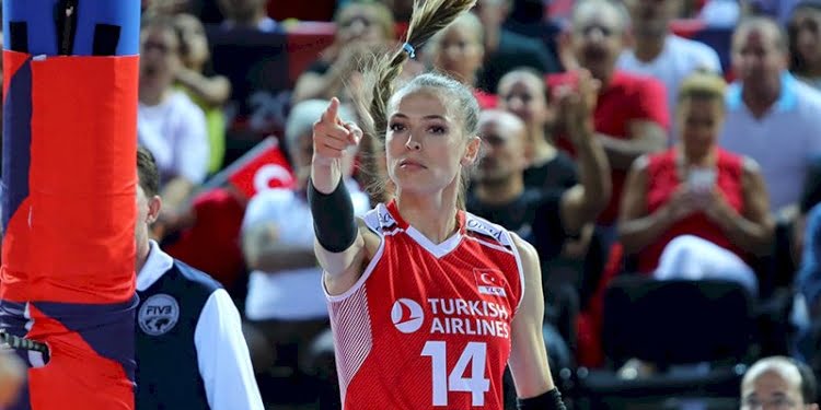 Milli voleybolcu Eda Erdem Dündar rüya takımda