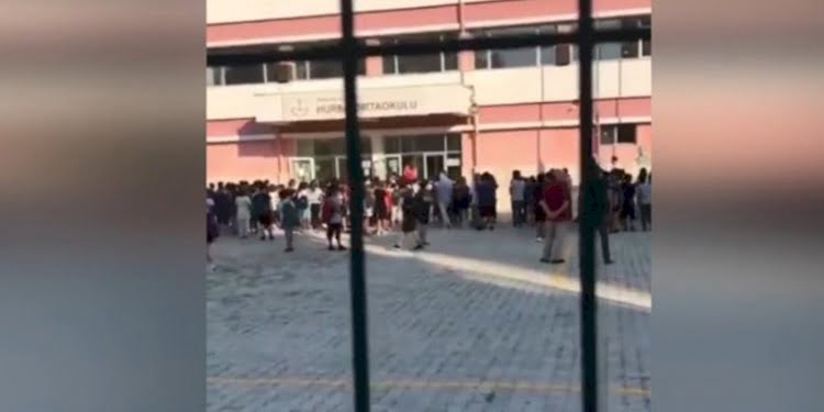 Müdür yardımcısından öğrencilere: Sizin ağzınızı yüzünüzü dağıtırım