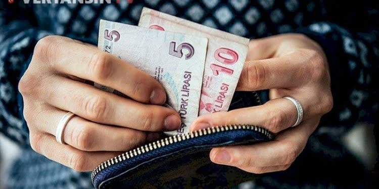 Yeni Akit gazetesi ve Türkiye yazarı zamlara ‘kumpas’ dedi