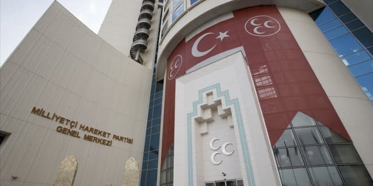 MHP il başkanı o paylaşımın ardından görevden alındı