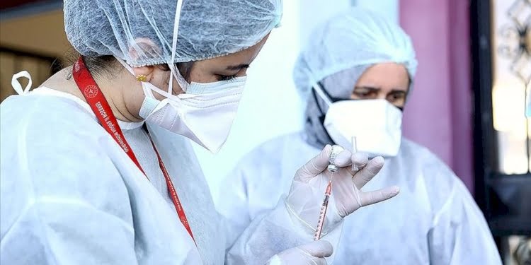 Prof. Müftüoğlu: Kovid-19 beyni küçültüyor