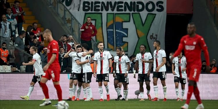 Beşiktaş galibiyeti Güven’le aldı