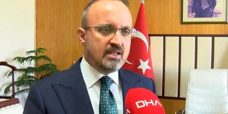 AKP’li Bülent Turan: Parlamenter sistem çalışması siyasi irtica faaliyeti