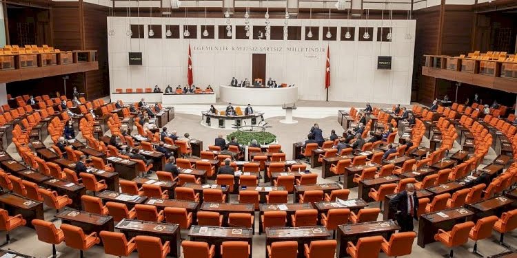 MHP’den yeni ‘ders’ teklifi: Zorunlu olsun