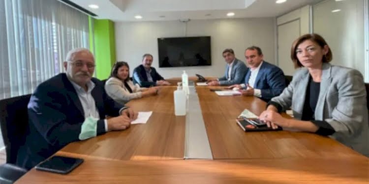 HDP’den Deva Partisi’ne ‘tutum belgesi’ ziyareti