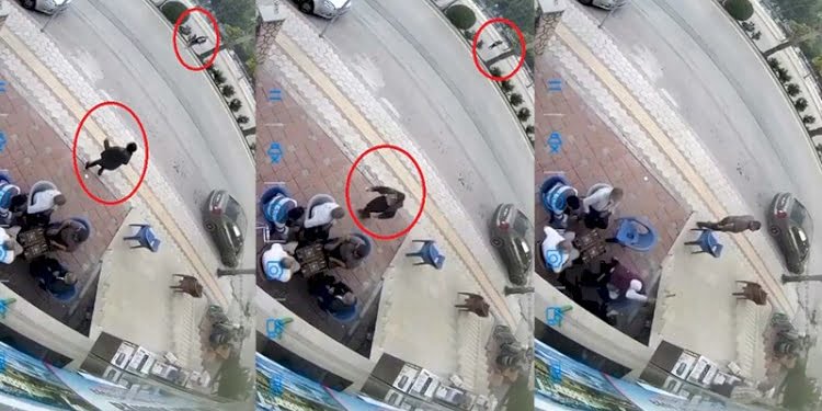 Kadına satırlı saldırı! Tavla oynayan erkekler sadece izledi…