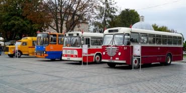 image_750x_6161a5a35f45c