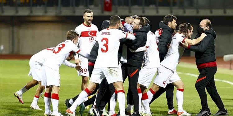 Türkiye, deplasmanda Letonya’yı son saniye golüyle yendi